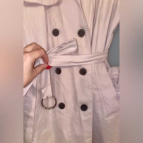 Like NEW! Pink Trench Perfection - Picture 3 of 6